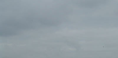 ciel nuageux tout gris, un seul gris ciel nuageux tout gris, un seul gris