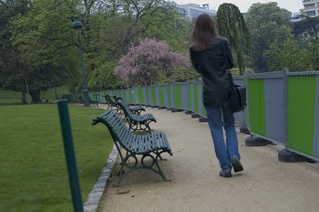 passante de dos au parc Montsouris